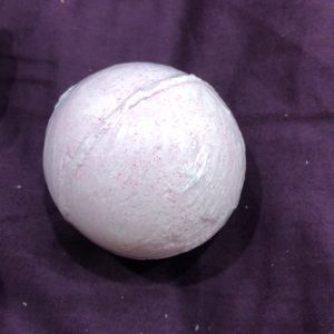 Bath bomb